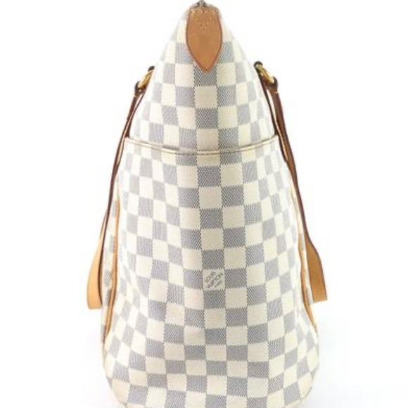 Louis Vuitton Totally GM - Picture 6 of 9